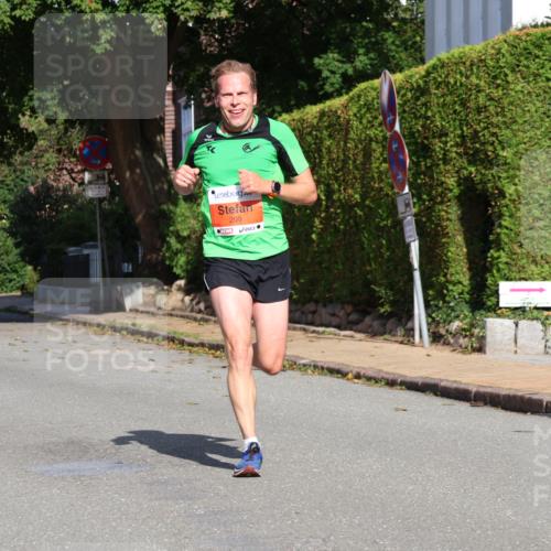 25.08.2024 - 20. Blankeneser Heldenlauf Strokosch-Dieckow http://msf.ph/oto/6814447 25.08.2024 09:37:58 Ziel 205, 209, 242 meine-sportfotos.de