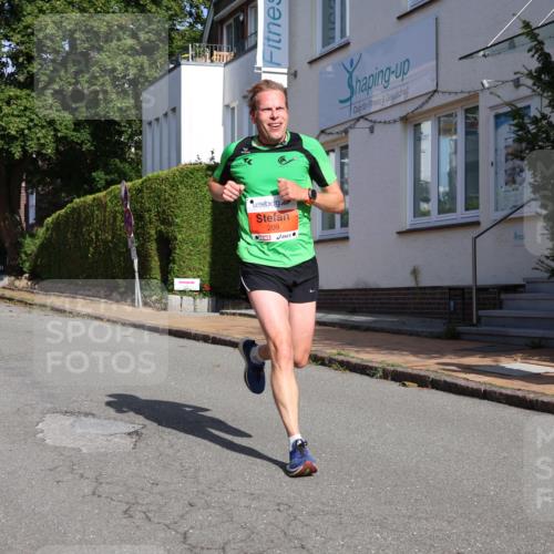 25.08.2024 - 20. Blankeneser Heldenlauf Strokosch-Dieckow http://msf.ph/oto/6814463 25.08.2024 09:37:59 Ziel 205, 209 meine-sportfotos.de