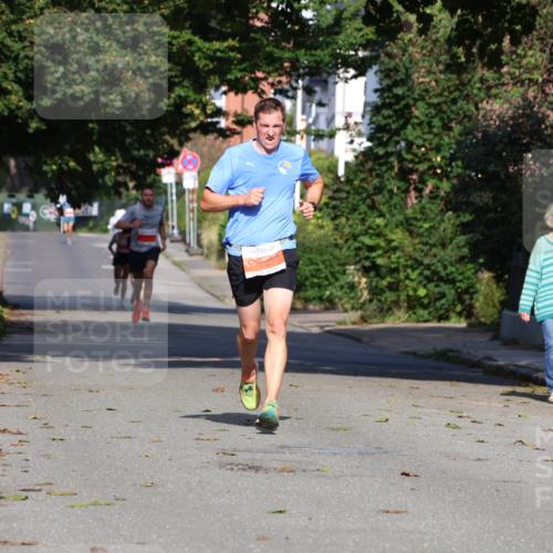 25.08.2024 - 20. Blankeneser Heldenlauf Strokosch-Dieckow http://msf.ph/oto/6814530 25.08.2024 09:39:06 Ziel 126, 145 meine-sportfotos.de