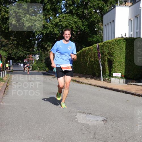 25.08.2024 - 20. Blankeneser Heldenlauf Strokosch-Dieckow http://msf.ph/oto/6814572 25.08.2024 09:39:11 Ziel 126, 145, 265 meine-sportfotos.de