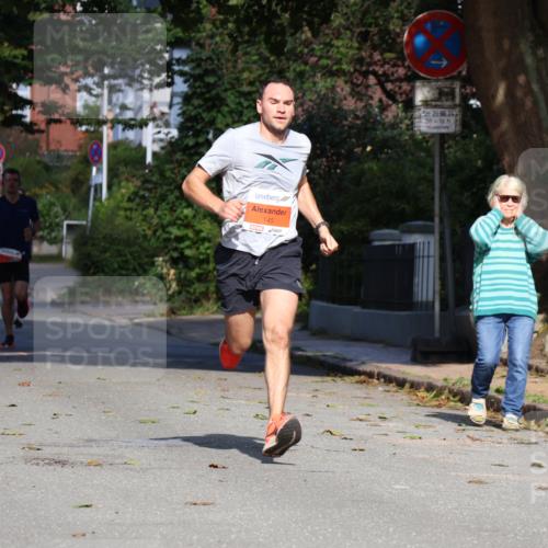 25.08.2024 - 20. Blankeneser Heldenlauf Strokosch-Dieckow http://msf.ph/oto/6814590 25.08.2024 09:39:14 Ziel 126, 145, 156, 265 meine-sportfotos.de