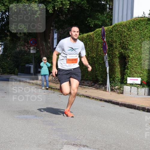25.08.2024 - 20. Blankeneser Heldenlauf Strokosch-Dieckow http://msf.ph/oto/6814613 25.08.2024 09:39:16 Ziel 145, 156, 265 meine-sportfotos.de