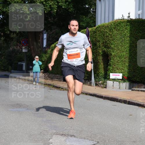 25.08.2024 - 20. Blankeneser Heldenlauf Strokosch-Dieckow http://msf.ph/oto/6814617 25.08.2024 09:39:16 Ziel 145, 156, 265 meine-sportfotos.de