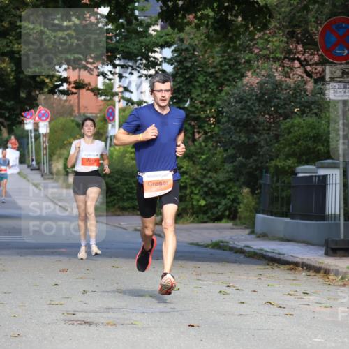 25.08.2024 - 20. Blankeneser Heldenlauf Strokosch-Dieckow http://msf.ph/oto/6814623 25.08.2024 09:39:18 Ziel 145, 156, 265 meine-sportfotos.de