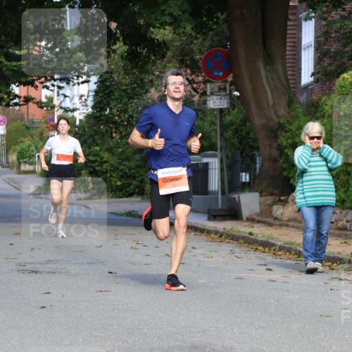 25.08.2024 - 20. Blankeneser Heldenlauf Strokosch-Dieckow http://msf.ph/oto/6814638 25.08.2024 09:39:20 Ziel 156, 265 meine-sportfotos.de