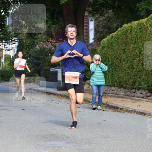 25.08.2024 - 20. Blankeneser Heldenlauf Strokosch-Dieckow http://msf.ph/oto/6814651 25.08.2024 09:39:21 Ziel 156, 265 meine-sportfotos.de