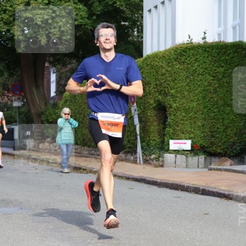 25.08.2024 - 20. Blankeneser Heldenlauf Strokosch-Dieckow http://msf.ph/oto/6814668 25.08.2024 09:39:22 Ziel 156, 265 meine-sportfotos.de