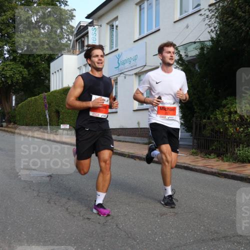 25.08.2024 - 20. Blankeneser Heldenlauf Strokosch-Dieckow http://msf.ph/oto/6814776 25.08.2024 09:40:01 Ziel 220, 221, 233 meine-sportfotos.de