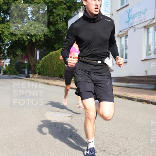25.08.2024 - 20. Blankeneser Heldenlauf Strokosch-Dieckow http://msf.ph/oto/6814862 25.08.2024 09:40:18 Ziel 140, 198, 262 meine-sportfotos.de