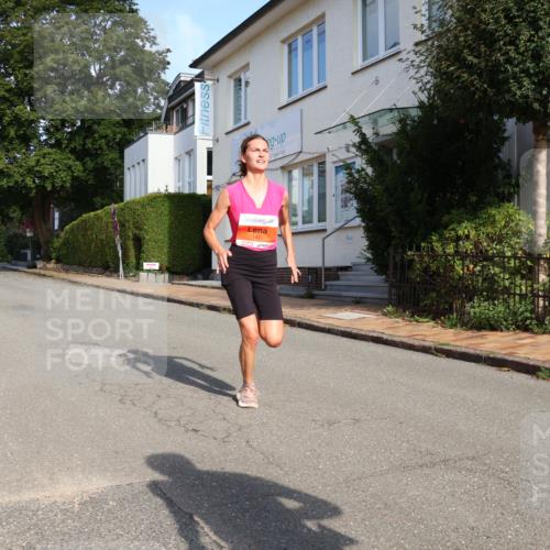 25.08.2024 - 20. Blankeneser Heldenlauf Strokosch-Dieckow http://msf.ph/oto/6814870 25.08.2024 09:40:18 Ziel 140, 198, 262 meine-sportfotos.de
