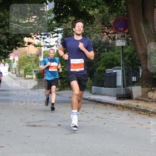 25.08.2024 - 20. Blankeneser Heldenlauf Strokosch-Dieckow http://msf.ph/oto/6814913 25.08.2024 09:40:36 Ziel 137, 152, 204 meine-sportfotos.de