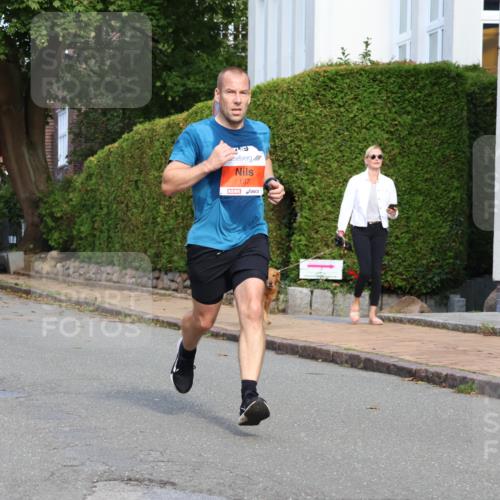 25.08.2024 - 20. Blankeneser Heldenlauf Strokosch-Dieckow http://msf.ph/oto/6814946 25.08.2024 09:40:41 Ziel 137, 152, 204, 244 meine-sportfotos.de