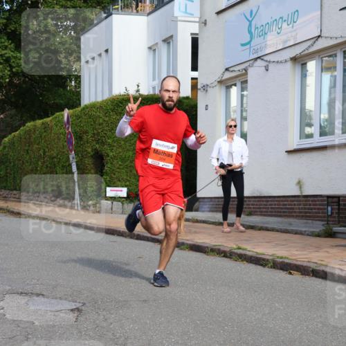 25.08.2024 - 20. Blankeneser Heldenlauf Strokosch-Dieckow http://msf.ph/oto/6814985 25.08.2024 09:40:46 Ziel 137, 204, 244 meine-sportfotos.de