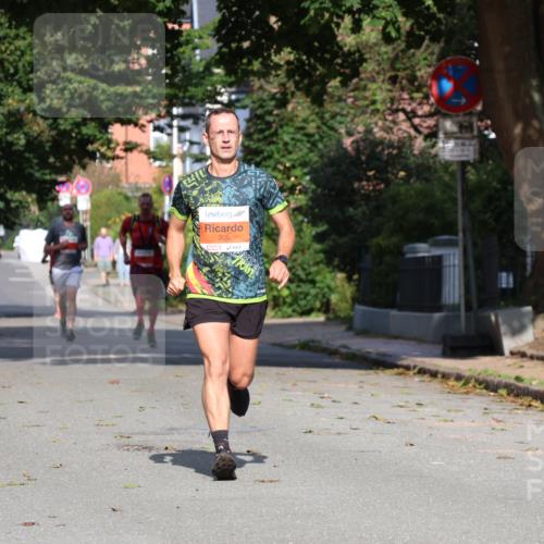 25.08.2024 - 20. Blankeneser Heldenlauf Strokosch-Dieckow http://msf.ph/oto/6815042 25.08.2024 09:41:15 Ziel 148, 206 meine-sportfotos.de