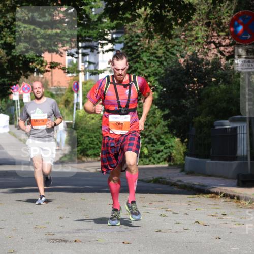 25.08.2024 - 20. Blankeneser Heldenlauf Strokosch-Dieckow http://msf.ph/oto/6815074 25.08.2024 09:41:20 Ziel 105, 148, 206 meine-sportfotos.de