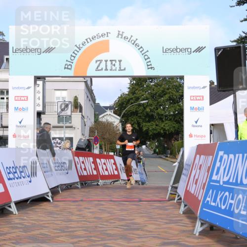 25.08.2024 - 20. Blankeneser Heldenlauf Strokosch-Dieckow http://msf.ph/oto/6815089 25.08.2024 09:33:07 Ziel 182 meine-sportfotos.de