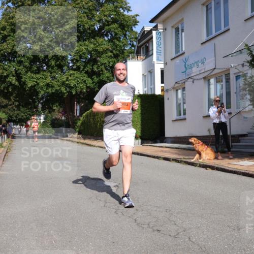 25.08.2024 - 20. Blankeneser Heldenlauf Strokosch-Dieckow http://msf.ph/oto/6815142 25.08.2024 09:41:29 Ziel 105, 121, 288 meine-sportfotos.de