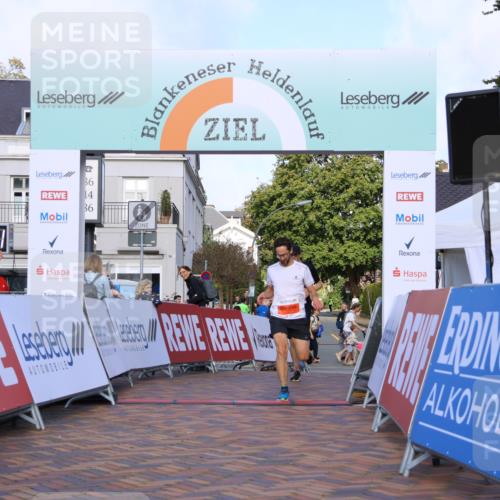 25.08.2024 - 20. Blankeneser Heldenlauf Strokosch-Dieckow http://msf.ph/oto/6815148 25.08.2024 09:34:25 Ziel 158, 270 meine-sportfotos.de
