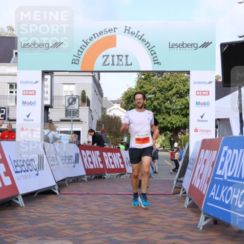25.08.2024 - 20. Blankeneser Heldenlauf Strokosch-Dieckow http://msf.ph/oto/6815169 25.08.2024 09:34:25 Ziel 158, 270 meine-sportfotos.de