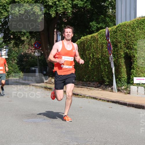 25.08.2024 - 20. Blankeneser Heldenlauf Strokosch-Dieckow http://msf.ph/oto/6815174 25.08.2024 09:41:34 Ziel 121, 288 meine-sportfotos.de