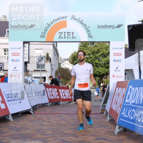 25.08.2024 - 20. Blankeneser Heldenlauf Strokosch-Dieckow http://msf.ph/oto/6815184 25.08.2024 09:34:26 Ziel 158, 270 meine-sportfotos.de