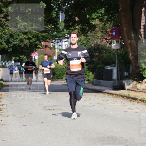 25.08.2024 - 20. Blankeneser Heldenlauf Strokosch-Dieckow http://msf.ph/oto/6815244 25.08.2024 09:41:44 Ziel 115, 124, 134, 255 meine-sportfotos.de