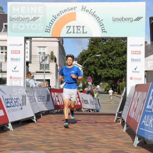 25.08.2024 - 20. Blankeneser Heldenlauf Strokosch-Dieckow http://msf.ph/oto/6815249 25.08.2024 09:34:49 Ziel 235 meine-sportfotos.de