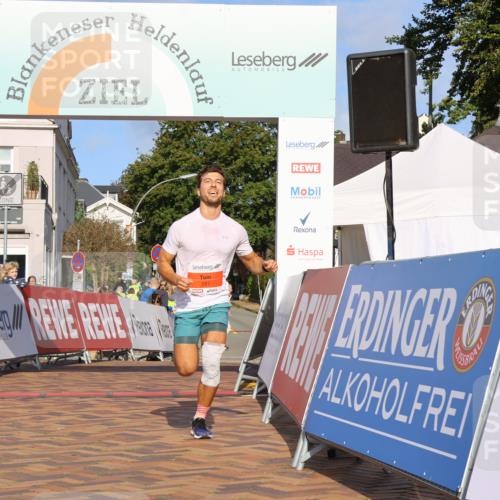 25.08.2024 - 20. Blankeneser Heldenlauf Strokosch-Dieckow http://msf.ph/oto/6815311 25.08.2024 09:34:58 Ziel 287 meine-sportfotos.de