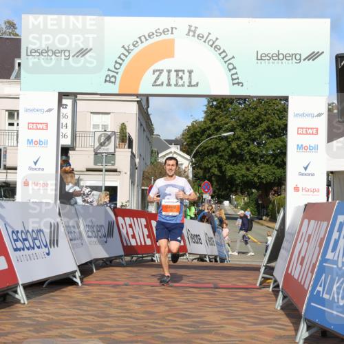 25.08.2024 - 20. Blankeneser Heldenlauf Strokosch-Dieckow http://msf.ph/oto/6815339 25.08.2024 09:35:25 Ziel 160 meine-sportfotos.de