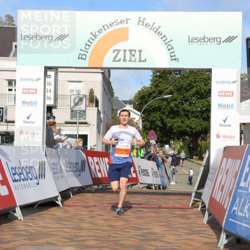 25.08.2024 - 20. Blankeneser Heldenlauf Strokosch-Dieckow http://msf.ph/oto/6815345 25.08.2024 09:35:26 Ziel 160 meine-sportfotos.de