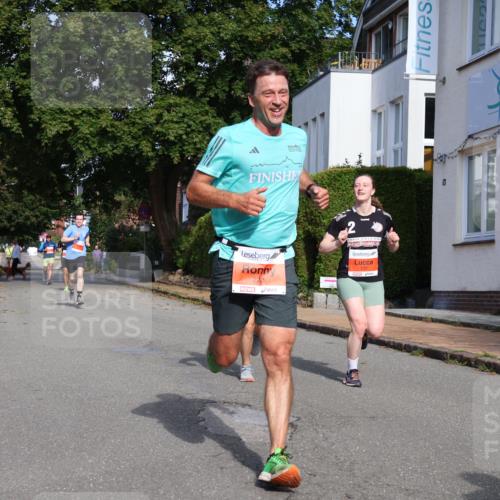 25.08.2024 - 20. Blankeneser Heldenlauf Strokosch-Dieckow http://msf.ph/oto/6815386 25.08.2024 09:42:05 Ziel 110, 125, 130, 167, 175, 223, 264 meine-sportfotos.de