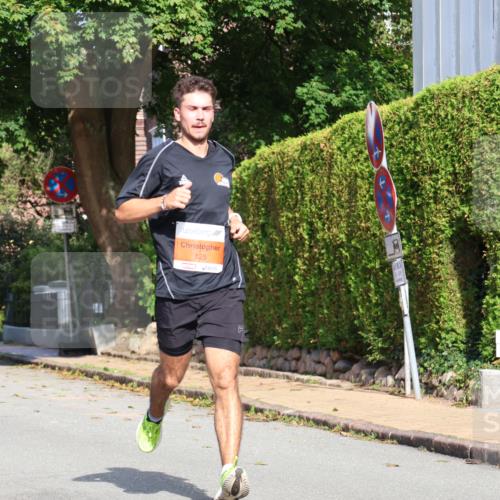 25.08.2024 - 20. Blankeneser Heldenlauf Strokosch-Dieckow http://msf.ph/oto/6815454 25.08.2024 09:42:10 Ziel 110, 125, 264 meine-sportfotos.de