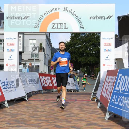 25.08.2024 - 20. Blankeneser Heldenlauf Strokosch-Dieckow http://msf.ph/oto/6815515 25.08.2024 09:36:10 Ziel 174, 236 meine-sportfotos.de