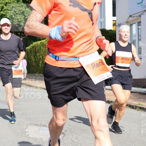 25.08.2024 - 20. Blankeneser Heldenlauf Strokosch-Dieckow http://msf.ph/oto/6815616 25.08.2024 09:42:37 Ziel 142, 191, 222 meine-sportfotos.de