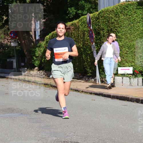 25.08.2024 - 20. Blankeneser Heldenlauf Strokosch-Dieckow http://msf.ph/oto/6815696 25.08.2024 09:42:47 Ziel 193, 272, 281 meine-sportfotos.de