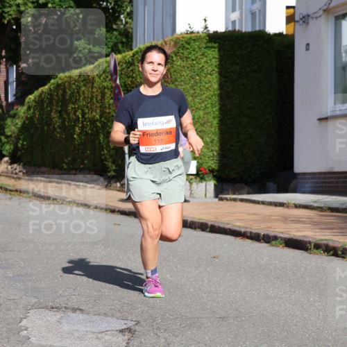 25.08.2024 - 20. Blankeneser Heldenlauf Strokosch-Dieckow http://msf.ph/oto/6815714 25.08.2024 09:42:48 Ziel 193, 272, 281 meine-sportfotos.de