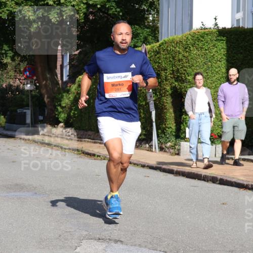 25.08.2024 - 20. Blankeneser Heldenlauf Strokosch-Dieckow http://msf.ph/oto/6815739 25.08.2024 09:42:50 Ziel 193, 272, 281 meine-sportfotos.de