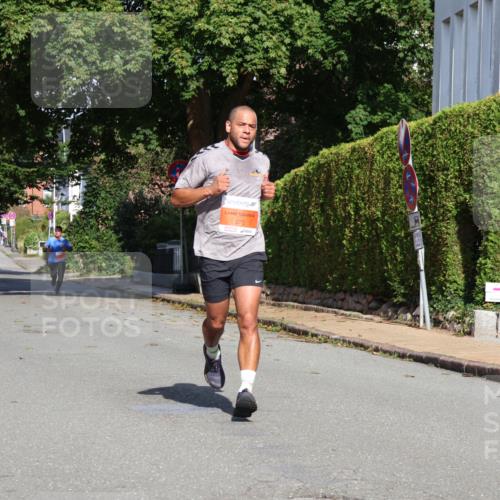 25.08.2024 - 20. Blankeneser Heldenlauf Strokosch-Dieckow http://msf.ph/oto/6815795 25.08.2024 09:42:54 Ziel 170, 272, 281 meine-sportfotos.de