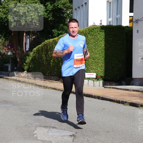 25.08.2024 - 20. Blankeneser Heldenlauf Strokosch-Dieckow http://msf.ph/oto/6815866 25.08.2024 09:43:05 Ziel 113, 170, 274, 275 meine-sportfotos.de
