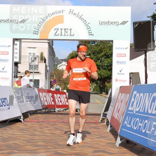 25.08.2024 - 20. Blankeneser Heldenlauf Strokosch-Dieckow http://msf.ph/oto/6815917 25.08.2024 09:37:37 Ziel 135 meine-sportfotos.de