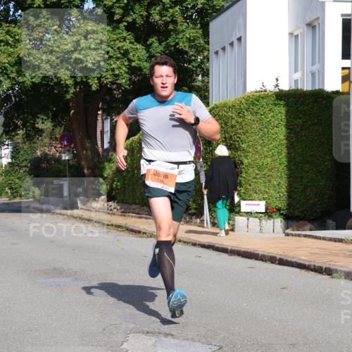 25.08.2024 - 20. Blankeneser Heldenlauf Strokosch-Dieckow http://msf.ph/oto/6816093 25.08.2024 09:44:18 Ziel 139 meine-sportfotos.de