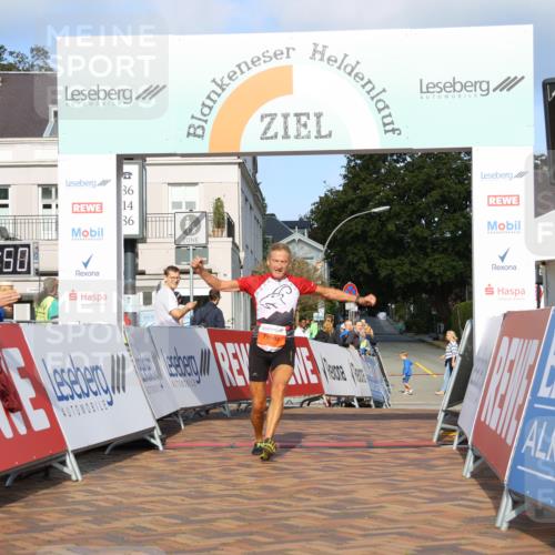 25.08.2024 - 20. Blankeneser Heldenlauf Strokosch-Dieckow http://msf.ph/oto/6816145 25.08.2024 09:38:24 Ziel 205 meine-sportfotos.de