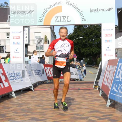 25.08.2024 - 20. Blankeneser Heldenlauf Strokosch-Dieckow http://msf.ph/oto/6816206 25.08.2024 09:38:25 Ziel 205 meine-sportfotos.de