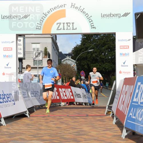 25.08.2024 - 20. Blankeneser Heldenlauf Strokosch-Dieckow http://msf.ph/oto/6816242 25.08.2024 09:39:25 Ziel 126, 145 meine-sportfotos.de