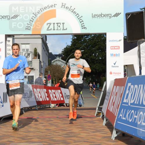 25.08.2024 - 20. Blankeneser Heldenlauf Strokosch-Dieckow http://msf.ph/oto/6816287 25.08.2024 09:39:27 Ziel 126, 145 meine-sportfotos.de