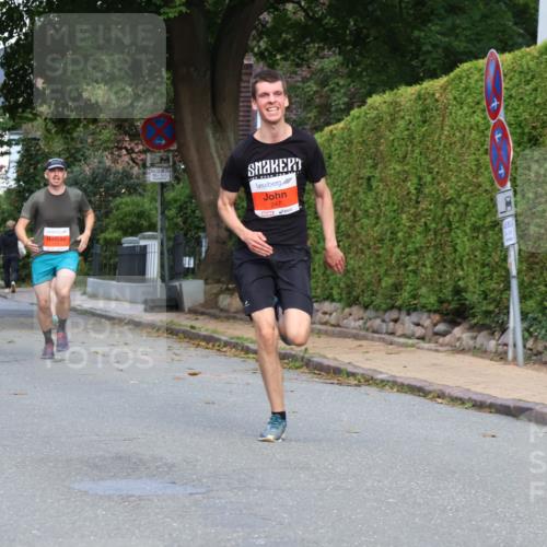 25.08.2024 - 20. Blankeneser Heldenlauf Strokosch-Dieckow http://msf.ph/oto/6816303 25.08.2024 09:45:27 Ziel 101, 171, 243, 247, 266, 271, 273 meine-sportfotos.de
