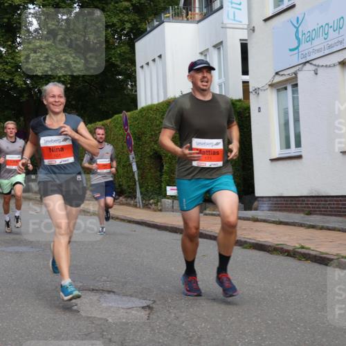 25.08.2024 - 20. Blankeneser Heldenlauf Strokosch-Dieckow http://msf.ph/oto/6816370 25.08.2024 09:45:32 Ziel 101, 171, 243, 266, 271, 273 meine-sportfotos.de