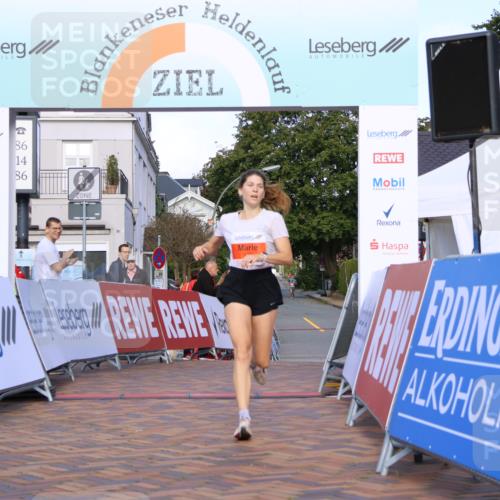 25.08.2024 - 20. Blankeneser Heldenlauf Strokosch-Dieckow http://msf.ph/oto/6816412 25.08.2024 09:39:39 Ziel 156, 265 meine-sportfotos.de
