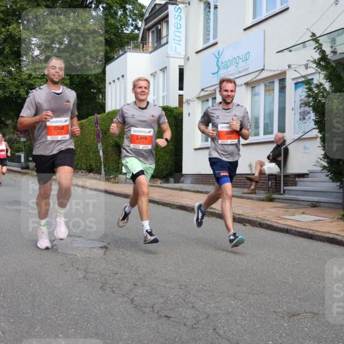 25.08.2024 - 20. Blankeneser Heldenlauf Strokosch-Dieckow http://msf.ph/oto/6816417 25.08.2024 09:45:34 Ziel 101, 171, 243, 266, 271, 273 meine-sportfotos.de