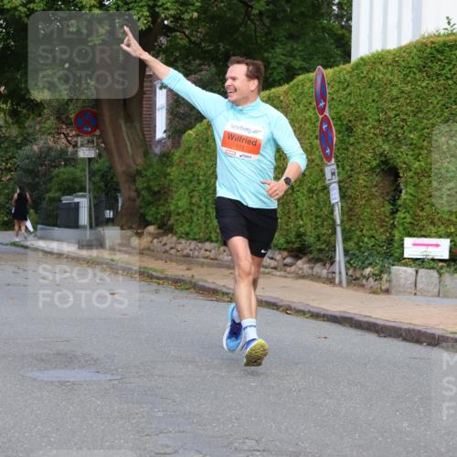 25.08.2024 - 20. Blankeneser Heldenlauf Strokosch-Dieckow http://msf.ph/oto/6816658 25.08.2024 09:46:26 Ziel 111, 157 meine-sportfotos.de